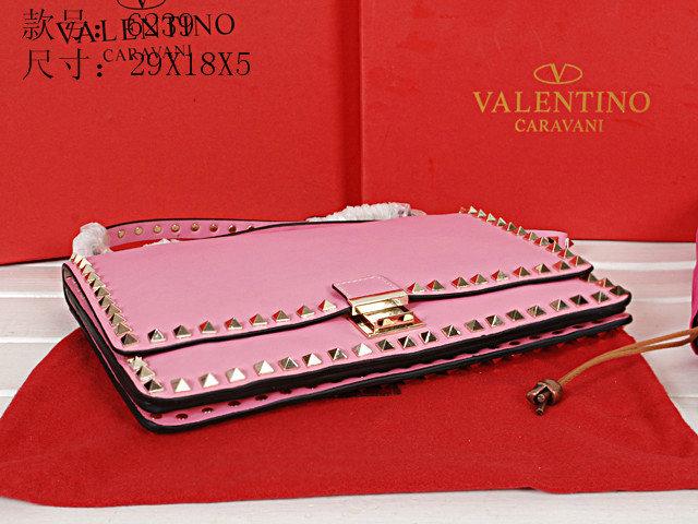 2014 Valentino Garavani rockstud shoulder bag 6239 pink - Click Image to Close